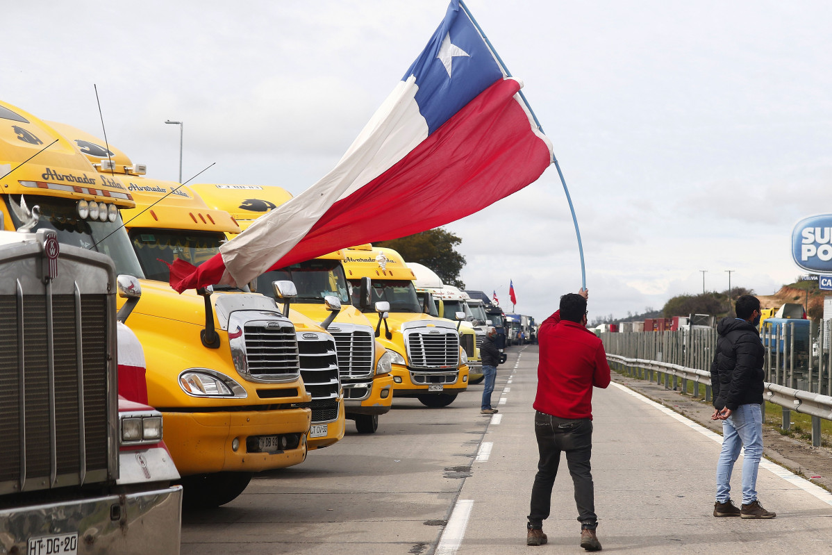 EuropaPress 3295258 cortes carreteras huelga indefinida camioneros chile