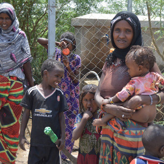 Archivo - Un  proyecto de salud y nutrición de la Fundación Amref Salud África entre mujeres embarazadas y niños, con la financiación de Laboratorios Viñas, ha beneficiado a 2.150 mujeres y a ca