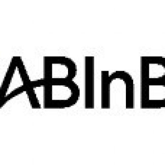 Archivo - Logo de AB InBev.