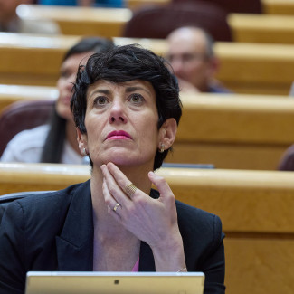 La ministra de Inclusión, Seguridad Social y Migraciones, Elma Saiz, durante una sesión de Control en el Senado, a 7 de mayo de 2024, en Madrid (España). Durante la sesión, se han abordado cuestio
