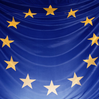 Bandera de la Unión Europea (UE).
