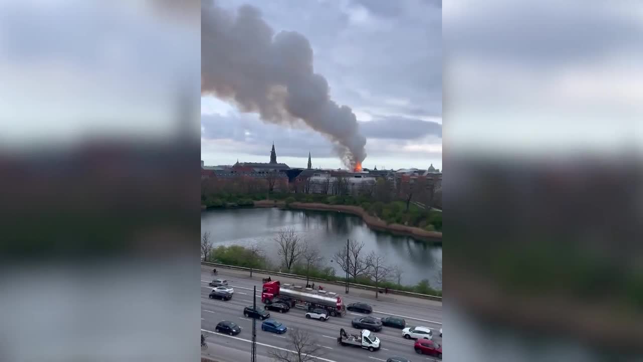 Registrado un incendio en la histórica Bolsa de Copenhague