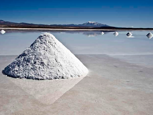 La UE firma un acuerdo con Chile para obtener litio y cobre a cambio de ...