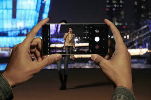 Celular con imagen