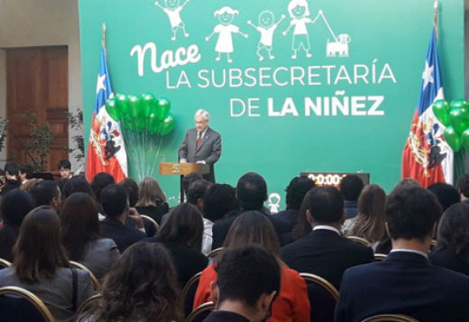Pinera y subsecretaria ninez ok