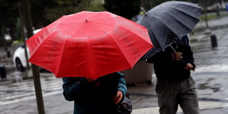 Lluvia en Santiago