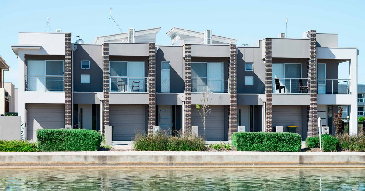 CASAS TOWNHOUSES