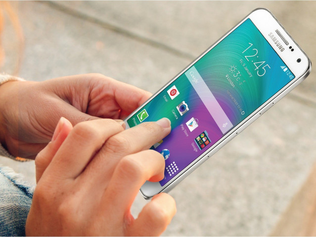 Archivo - Samsung Galaxy E7