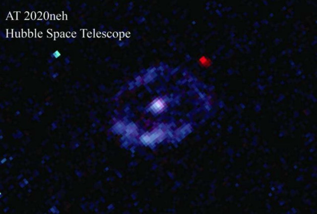 Los astrónomos descubrieron una estrella siendo destrozada por un agujero negro en la galaxia SDSS J152120.07+140410.5, a 850 millones de años luz de distancia.