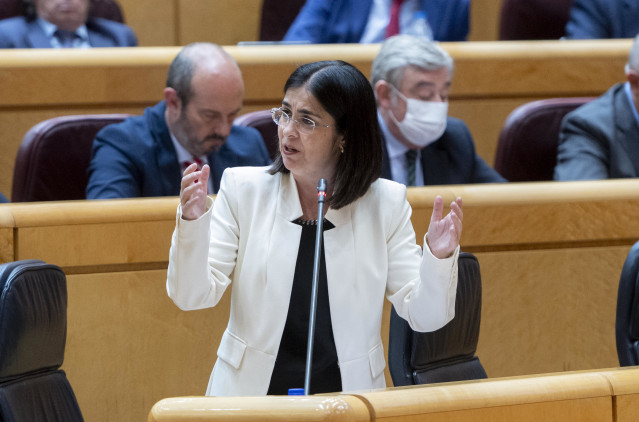 Archivo - La ministra de Sanidad, Carolina Darias, interviene en una sesión de control al Gobierno en el Senado, a 24 de mayo de 2022, Madrid (España).