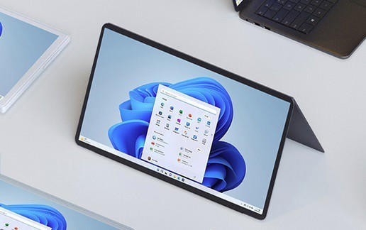 Ordenador convertible con Windows 11