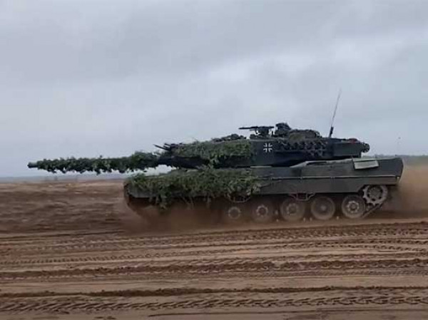 5751987