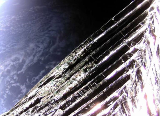 Éxito de la demostración en vuelo de la vela de frenado ADEOPor la Agencia Espacial Europea