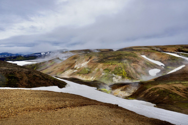 Estos penachos sulfurosos en Laugavegur (Islandia) no se registran en las observaciones por satélite. El análisis de núcleos de hielo muestra que estos penachos tienen un efecto mucho mayor sobre el nivel de aerosoles en la atmósfera de lo que se creía.