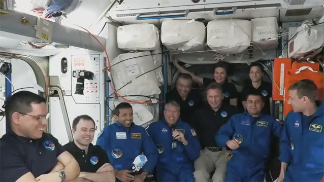 Los cuatro miembros de SpaceX Crew-6 se unieron a los siete tripulantes de la Expedición 68 a bordo de la estación espacial, ampliando su población a 11 personas.