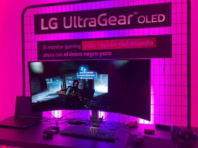 El monitor 'gaming' de LG UltraGear OLED de 45'.