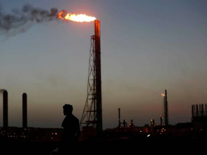 Petroleo23