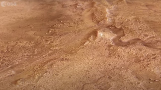 Imagen orbital del delta en el cráter Jezero que explora el rover Perseverance