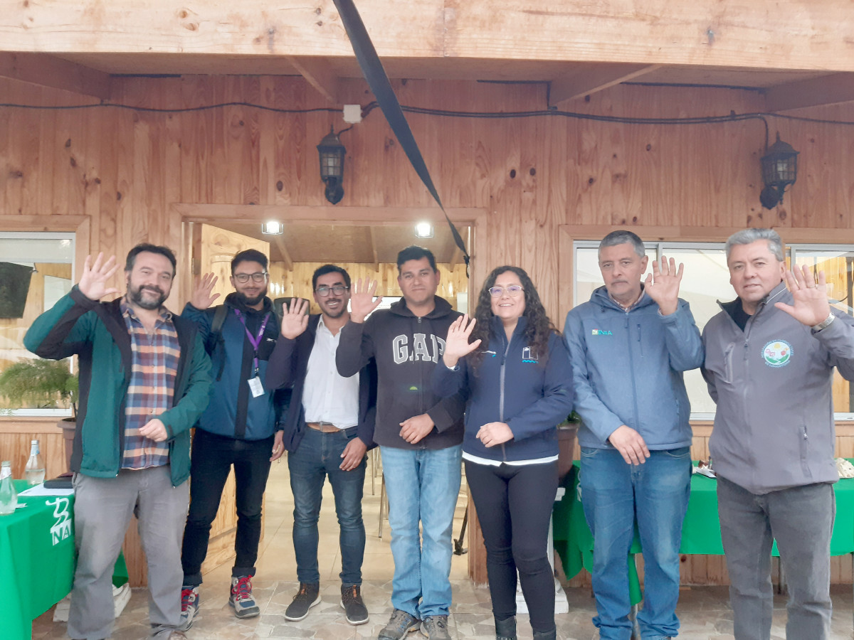 Autoridades y representantes de la Cooperativa