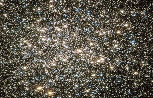Los científicos han encontrado pruebas sólidas de que existían estrellas supermasivas dentro de los cúmulos globulares cuando se formaron hace 13.000 millones de años.