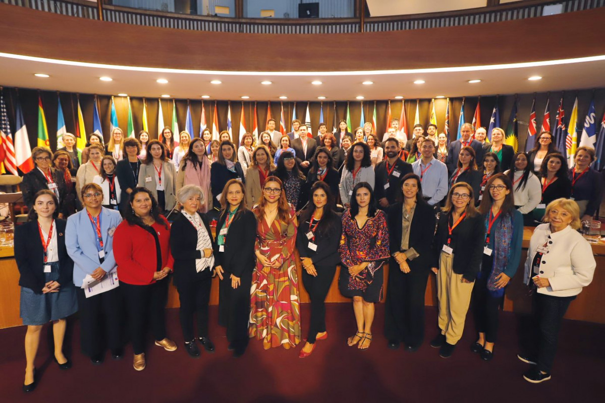Representantes de la 1u00b0 Conferencia de Latinoamericana de Energu00eda