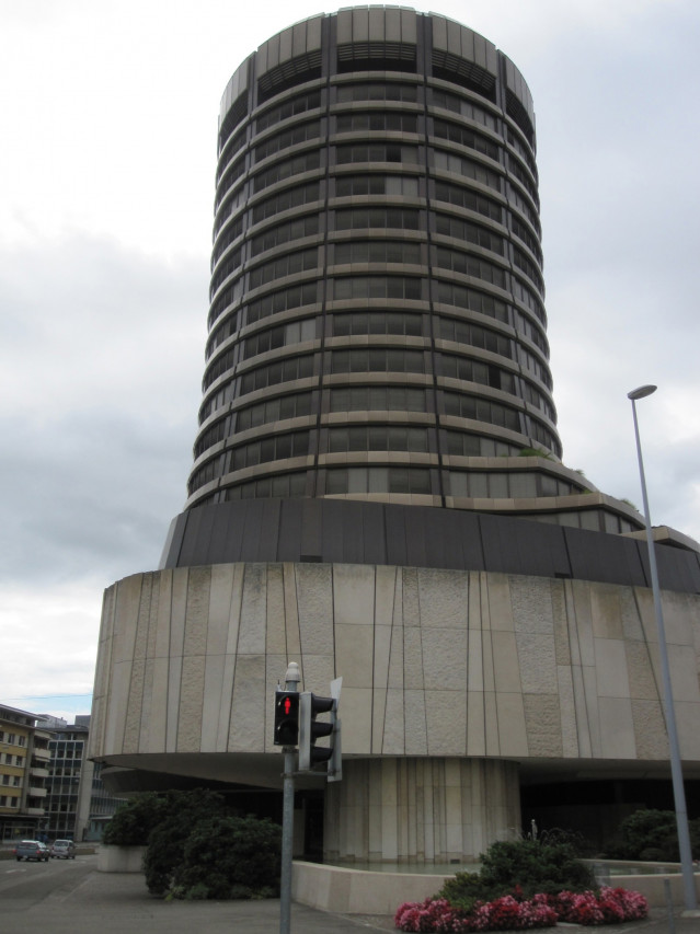 Archivo - Banco de Pagos Internacionales (BPI), en Basilea (Suiza).
