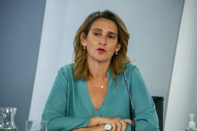 Archivo - La vicepresidenta tercera y ministra para la Transición Ecológica y el Reto Demográfico, Teresa Ribera, comparece en una rueda de prensa tras una reunión del Consejo de Ministros en Moncloa, a 3 de agosto de 2021, en Madrid, (España).