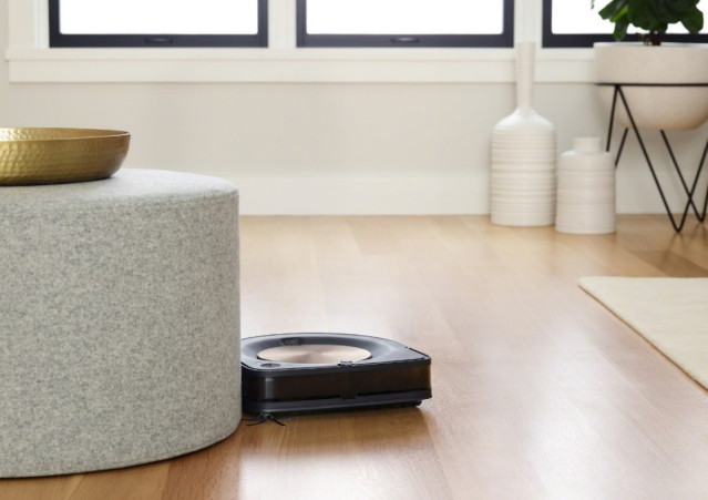 Archivo - Robot aspirador s9+ de iRobot.