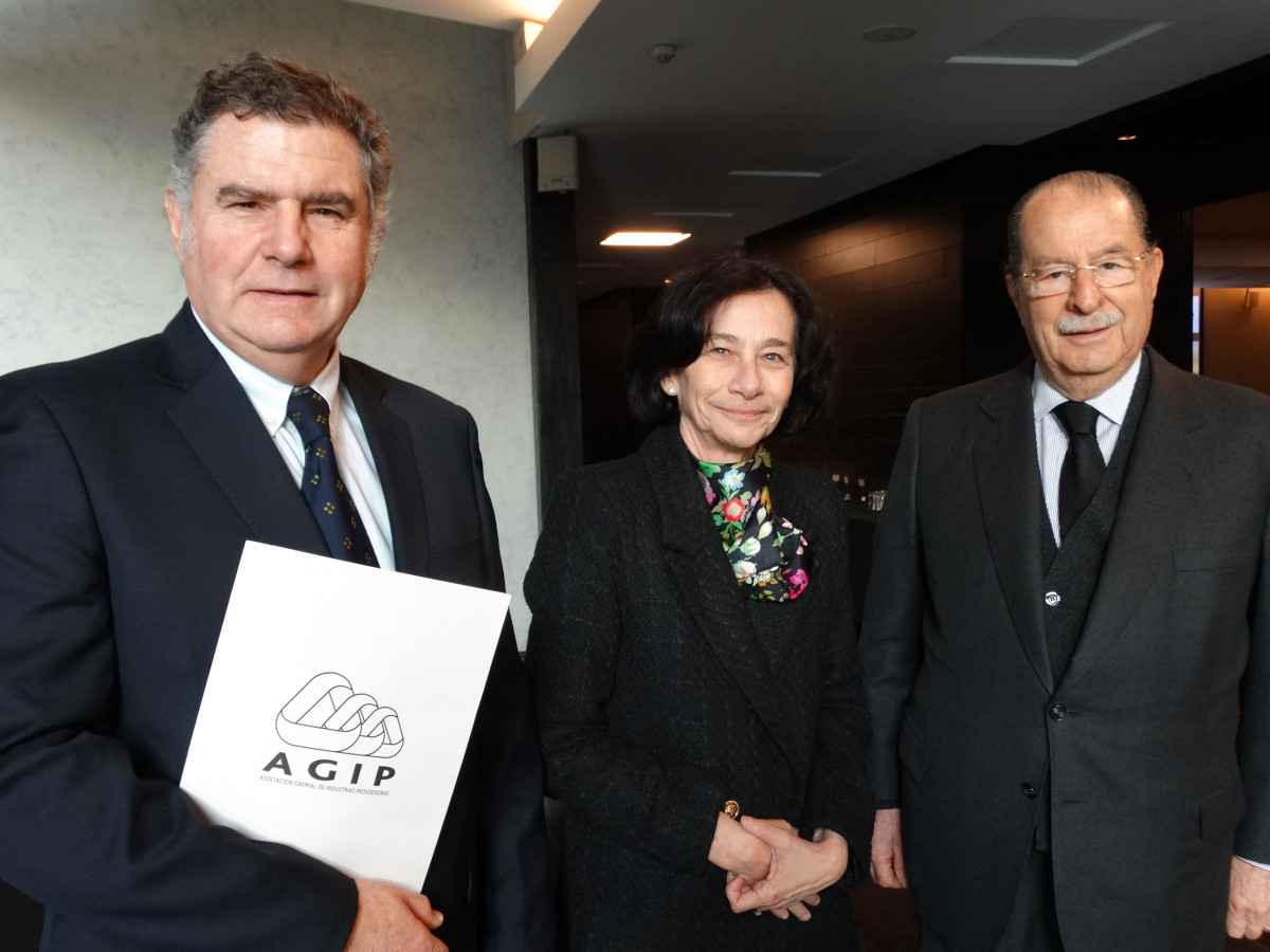 Jorge Caorsi, grte. gral AGIP; Rosanna Costa, pdta. BC; Vasco Costa, pdte. AGIP