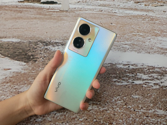 Vivo V29 Litre
