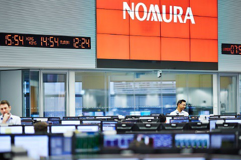 Archivo - Logo de la firma de inversiones japonesa Nomura.
