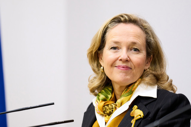 Archivo - La vicepresidenta primera del Gobierno y ministra de Asuntos Económicos, Nadia Calviño.