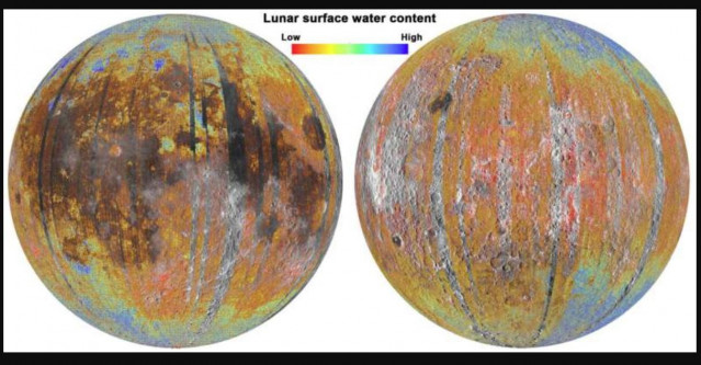Mapa del contenido de agua en la superficie de la luna.