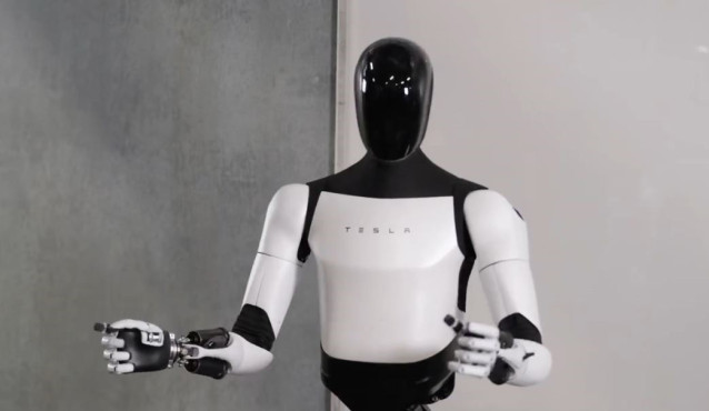 El robot humanoide Optimus de Tesla
