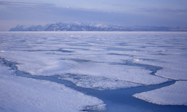 Mar de hielo en Nunavut, Canadá