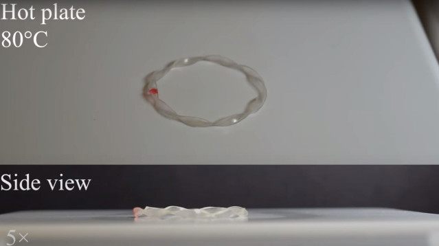 Ringbot en órbita suave similar a una luna