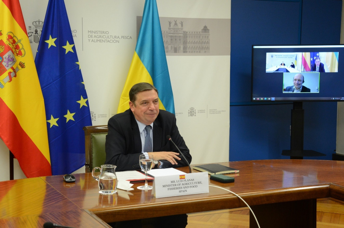 EuropaPress 5725438 ministro agricultura pesca alimentacion luis planas reunido homologo