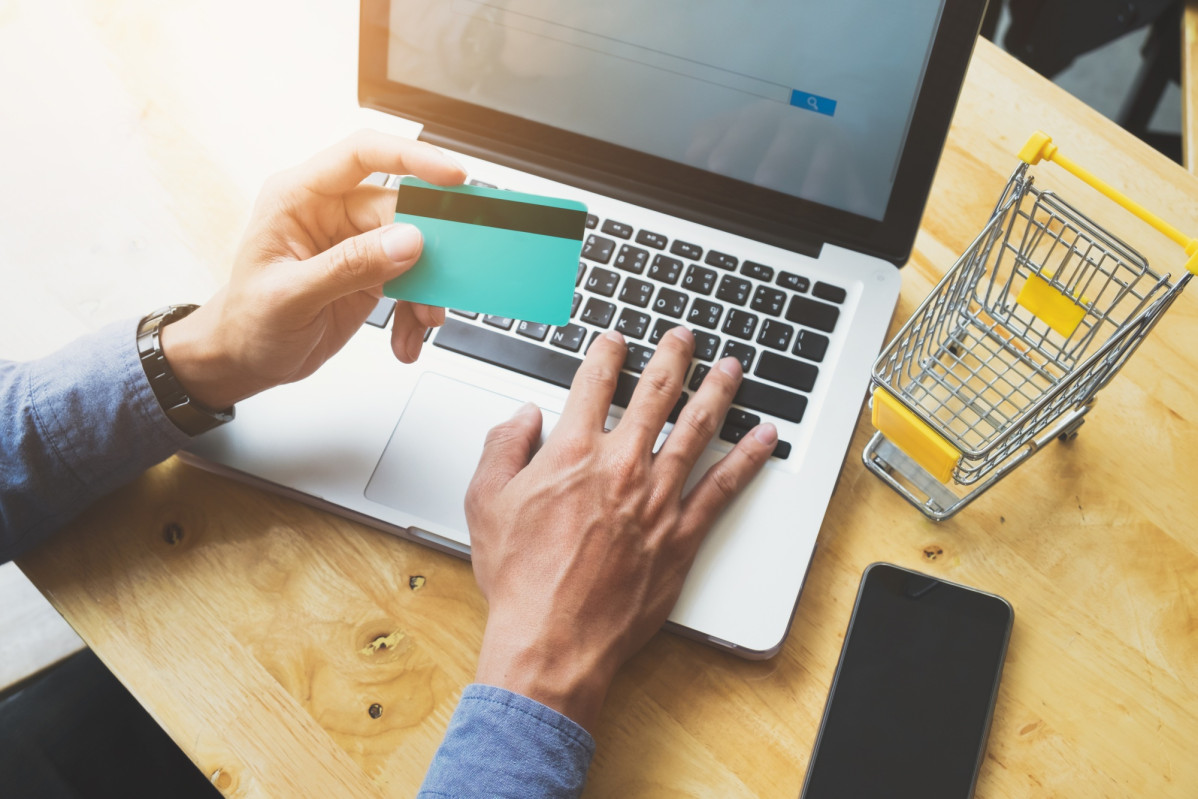 Ecommerce2  Imagen de ijeab en Freepik