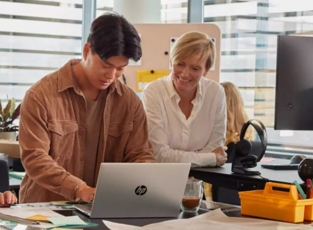 HP impulsa la plataforma basada en IA HP WEX