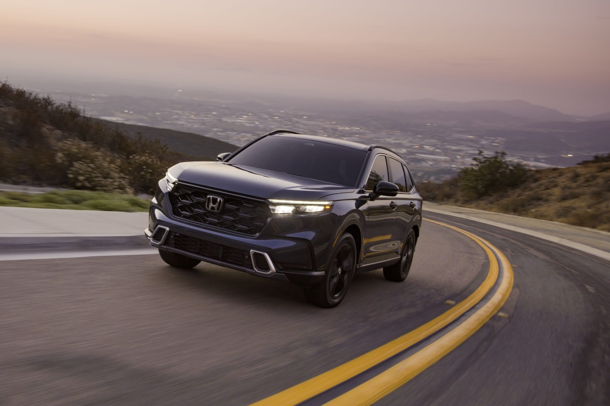 Honda CR V Sport Touring Hybrid