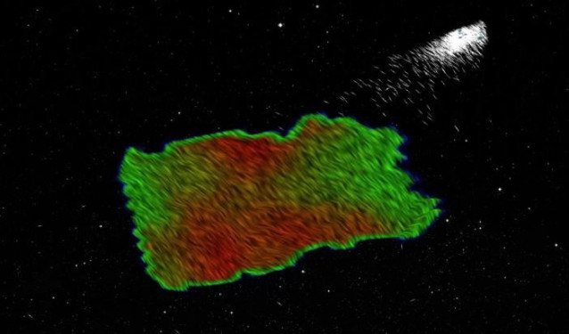 El patrón en relieve muestra la estructura del campo magnético y el color muestra la cantidad de polvo en una de las nubes interestelares de la galaxia. Los segmentos blancos representan las estrellas que se observaron para el mapeo.