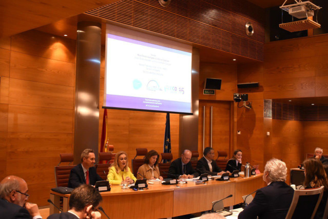 Comisión de Sanidad del Senado con la comparecencia de la cirujana oncológica y Presidenta de la Sociedad Europea de Cirugía Oncológica, Isabel Rubio Rodríguez, entre otros.
