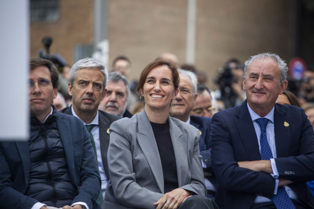 La ministra de Sanidad, Mónica García, en el acto homenaje a los sanitarios del Covid-19. 17 de mayo de 2024