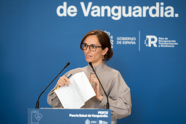 La ministra de Sanidad, Mónica García, ofrece una rueda de prensa tras la reunión de la Alianza Salud de Vanguardia, en la sede del Ministerio de Ciencia, Innovación y Universidades, a 30 de mayo de 2024, en Madrid (España). La reunión ha contado con repr