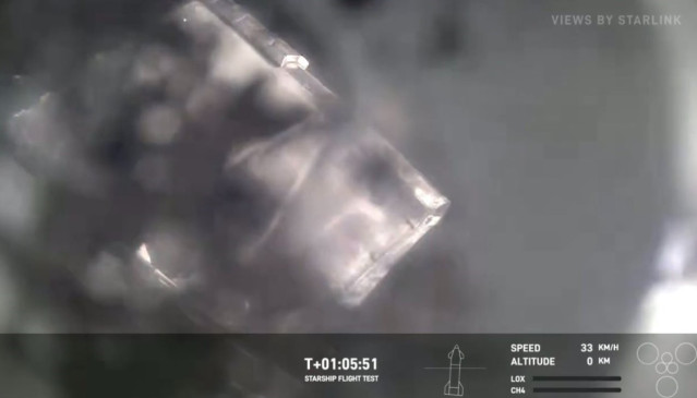 Imagen de confirmación del amerizaje controlado de Srtarship en su cuarto vuelo