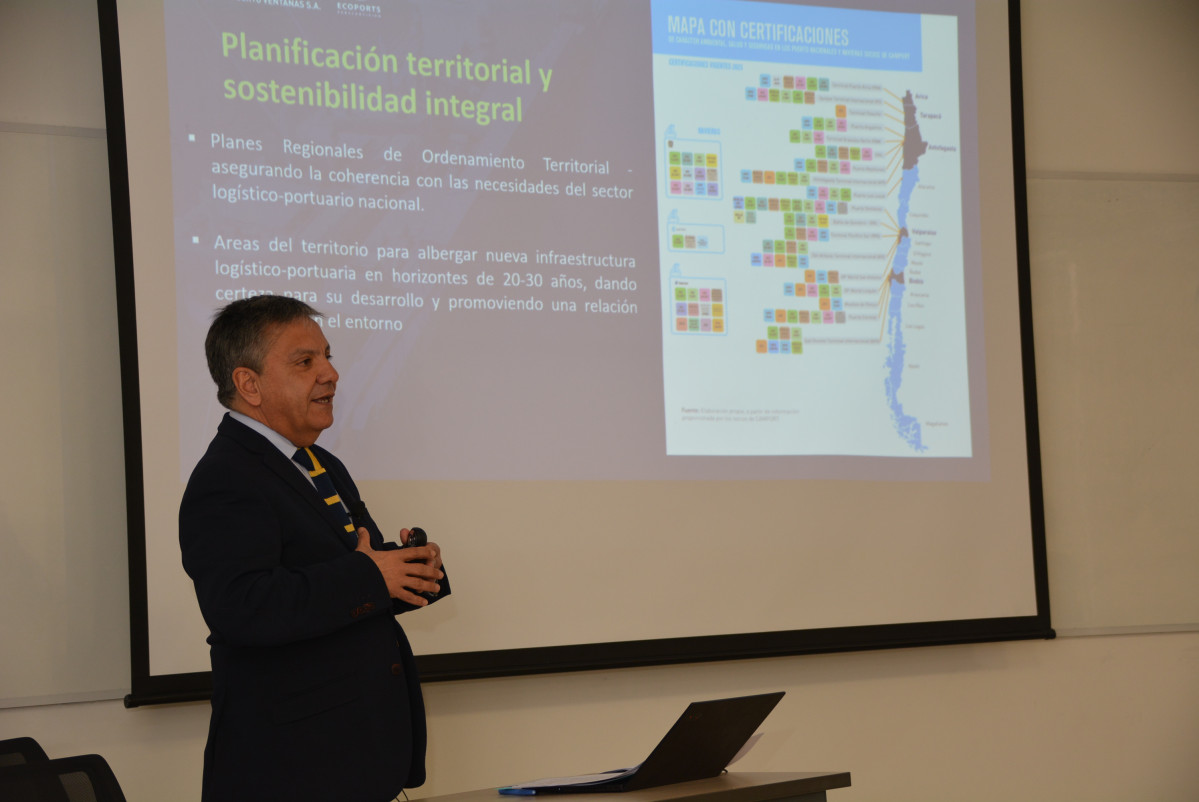 Luis Fuentes, Gerente de Personas y Sostenibilidad de Puerto Ventanas