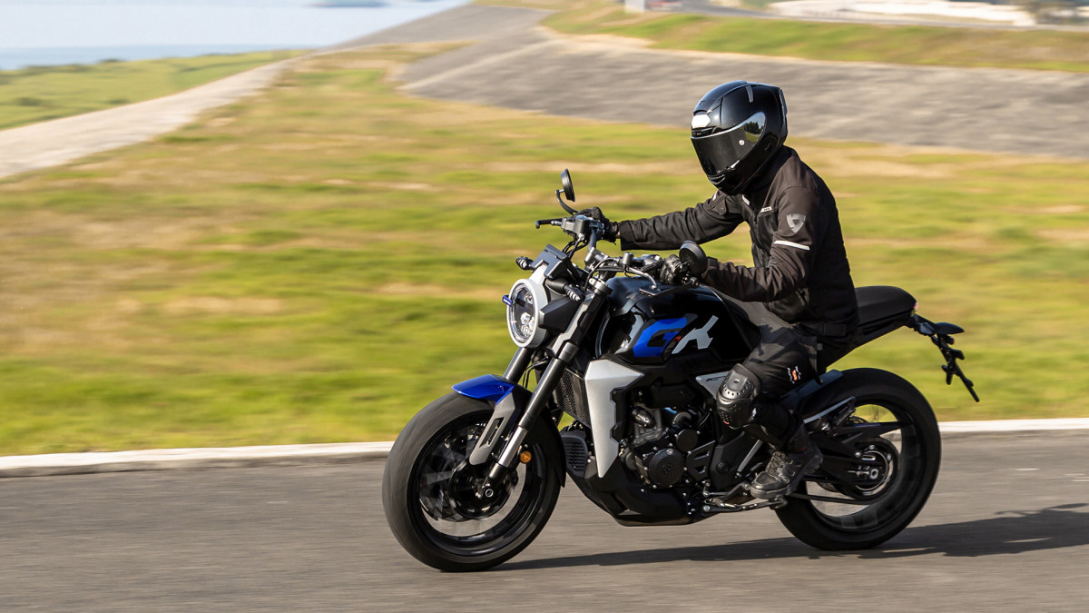 2ZT350GK sin marca (2)