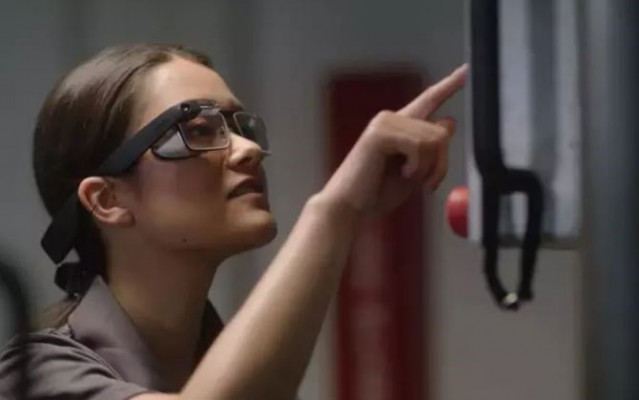 Google Glass Enterprise Edition 2