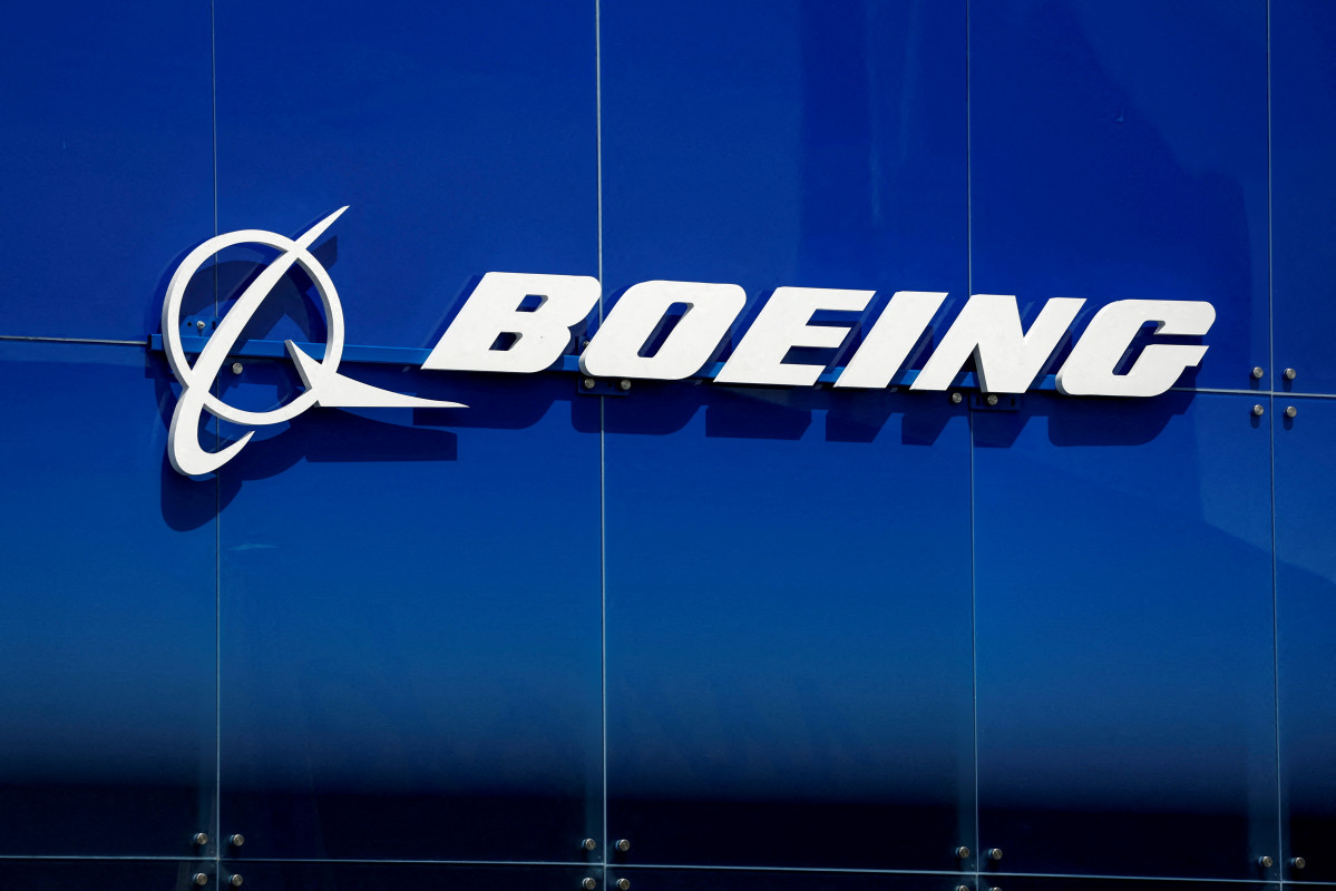 Boeing 1 (2)