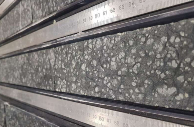 Los investigadores dicen que las rocas recuperadas del manto se parecen más a las que estaban presentes en la Tierra primitiva que a las rocas más comunes que forman nuestros continentes actuales.